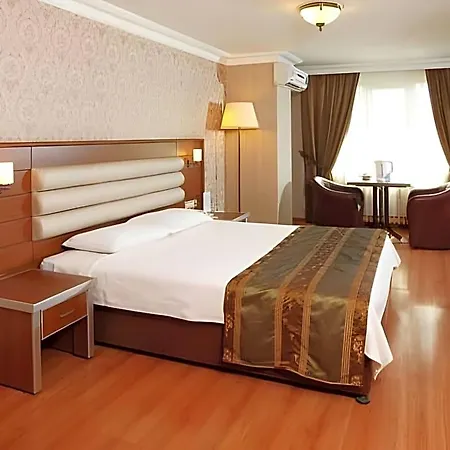 מלון Balturk Sakarya 4*