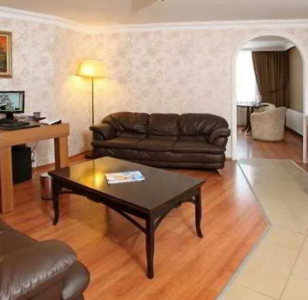מלון Balturk Sakarya 4*
